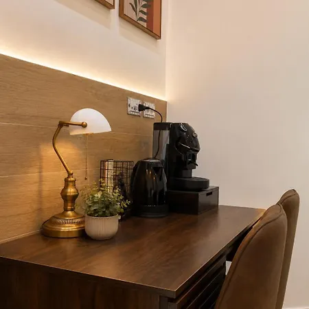 Urban Chic San Ferdinando 4*