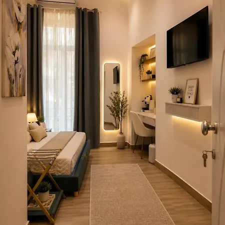 Urban Chic San Ferdinando 4* Neapol