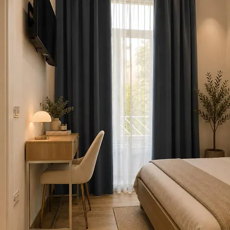 Urban Chic San Ferdinando 4*