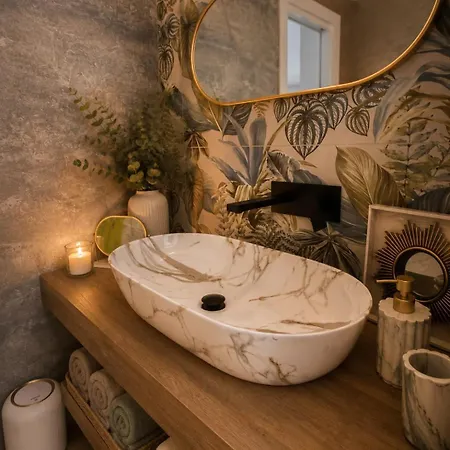 Urban Chic San Ferdinando 4* Neapol